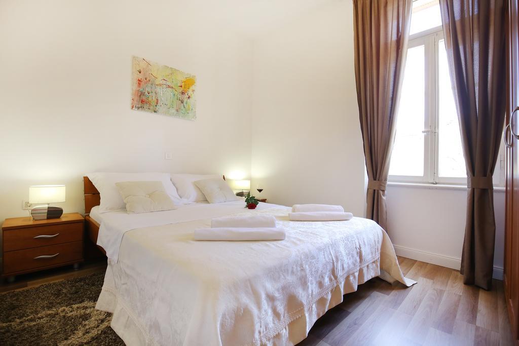 Bay View Apartment Zadar Bagian luar foto