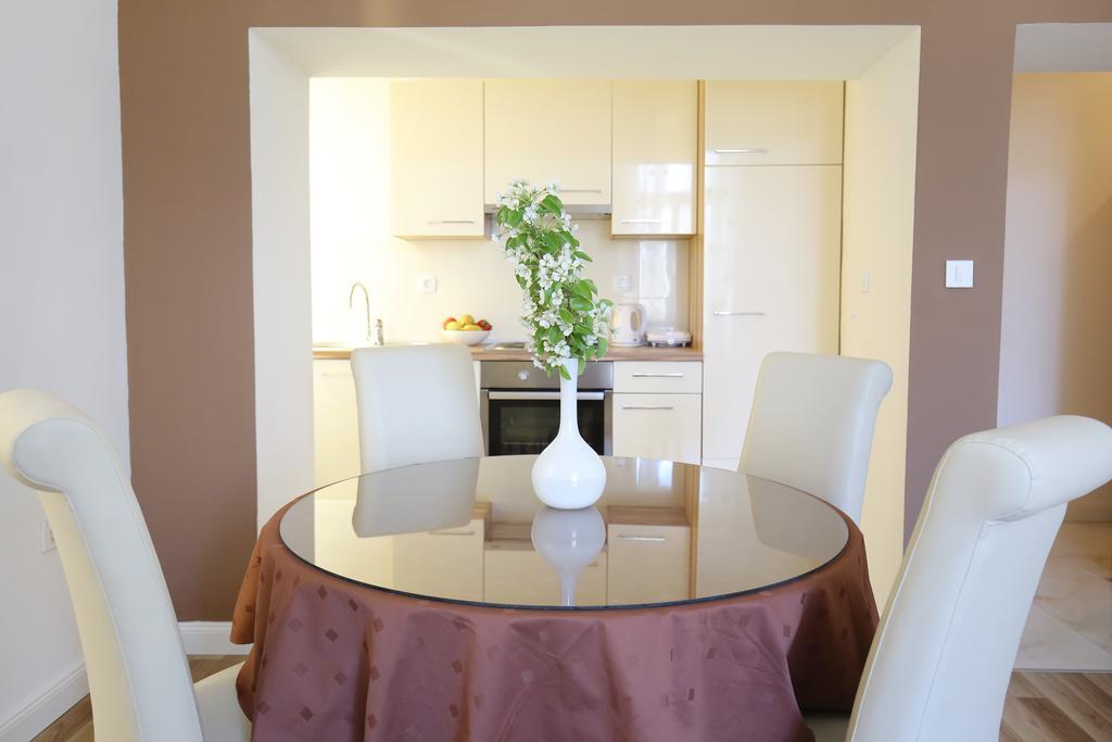 Bay View Apartment Zadar Bagian luar foto