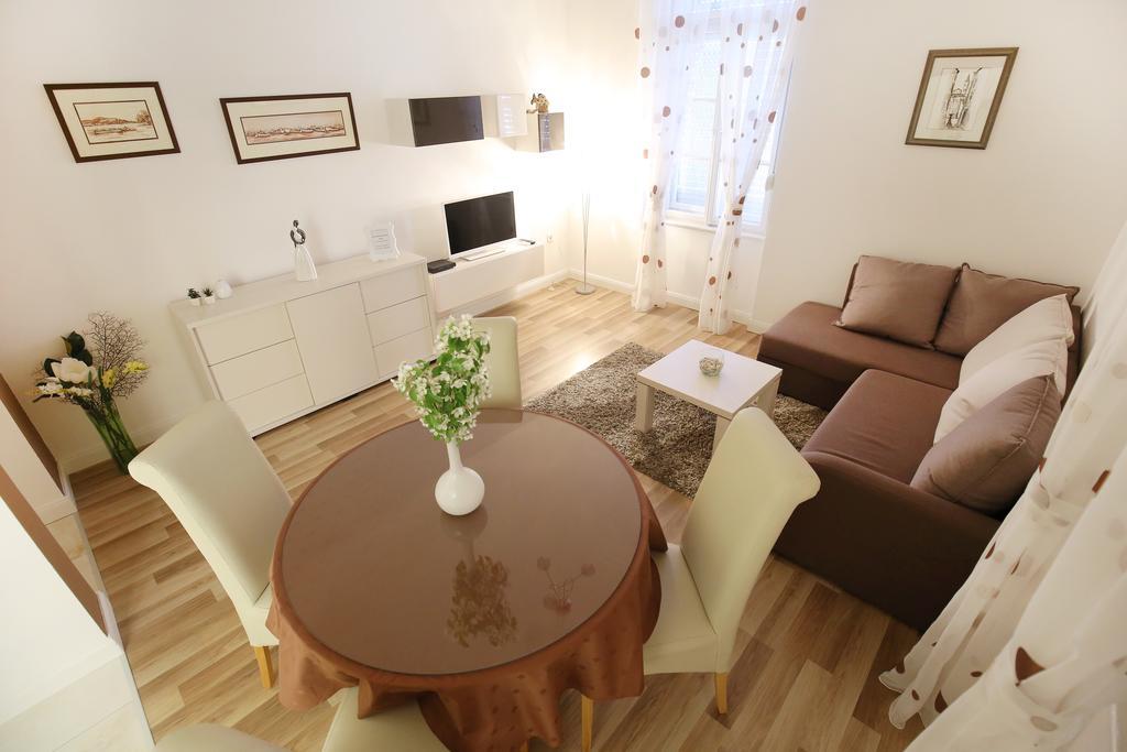 Bay View Apartment Zadar Bagian luar foto